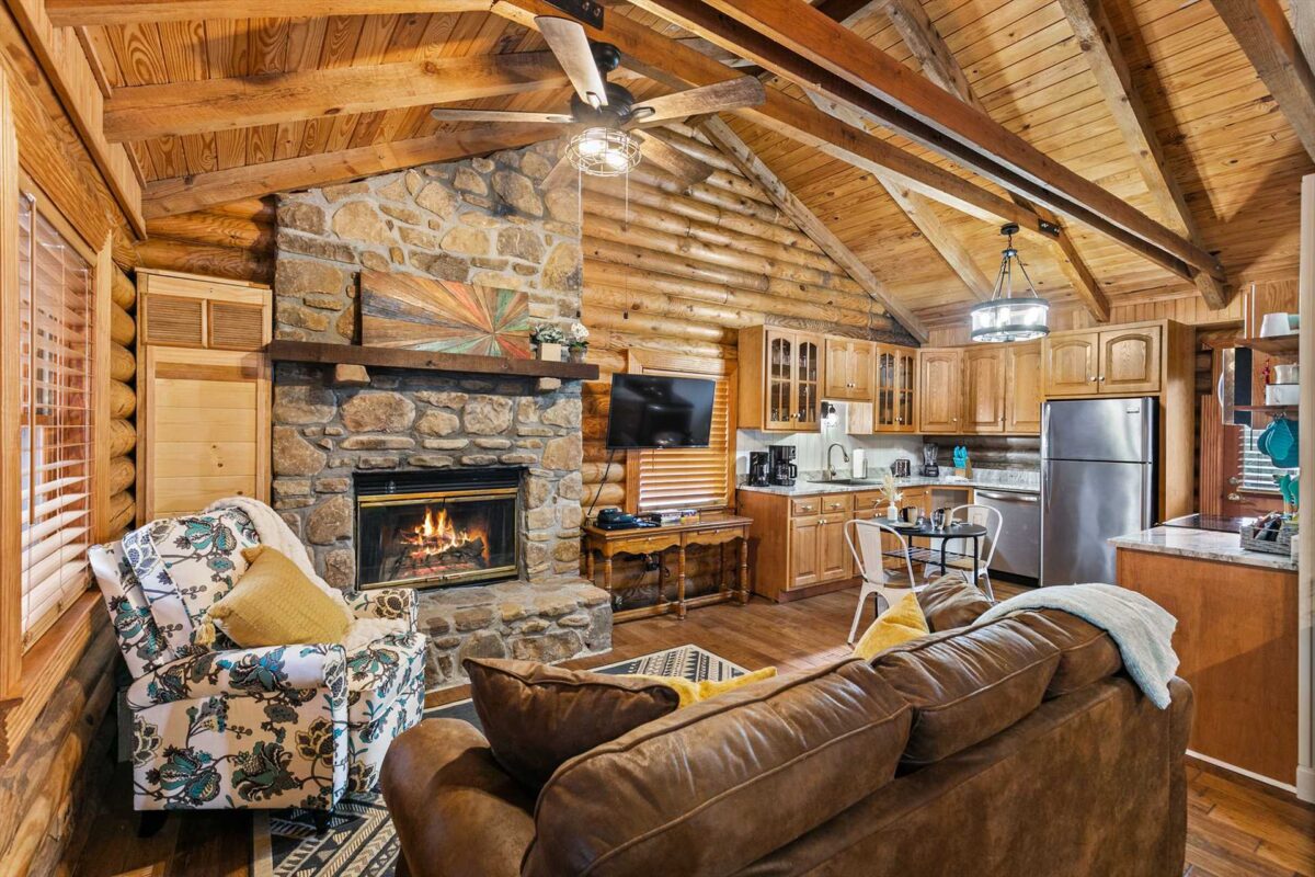 Branson Lodging - Luxury Cabins In Branson MO | Branson Log Cabin Rentals